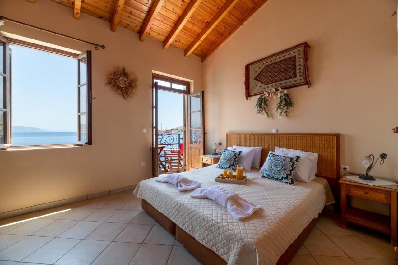 Villa Leleka Chalki Town Exterior foto